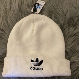 Adidas beanie